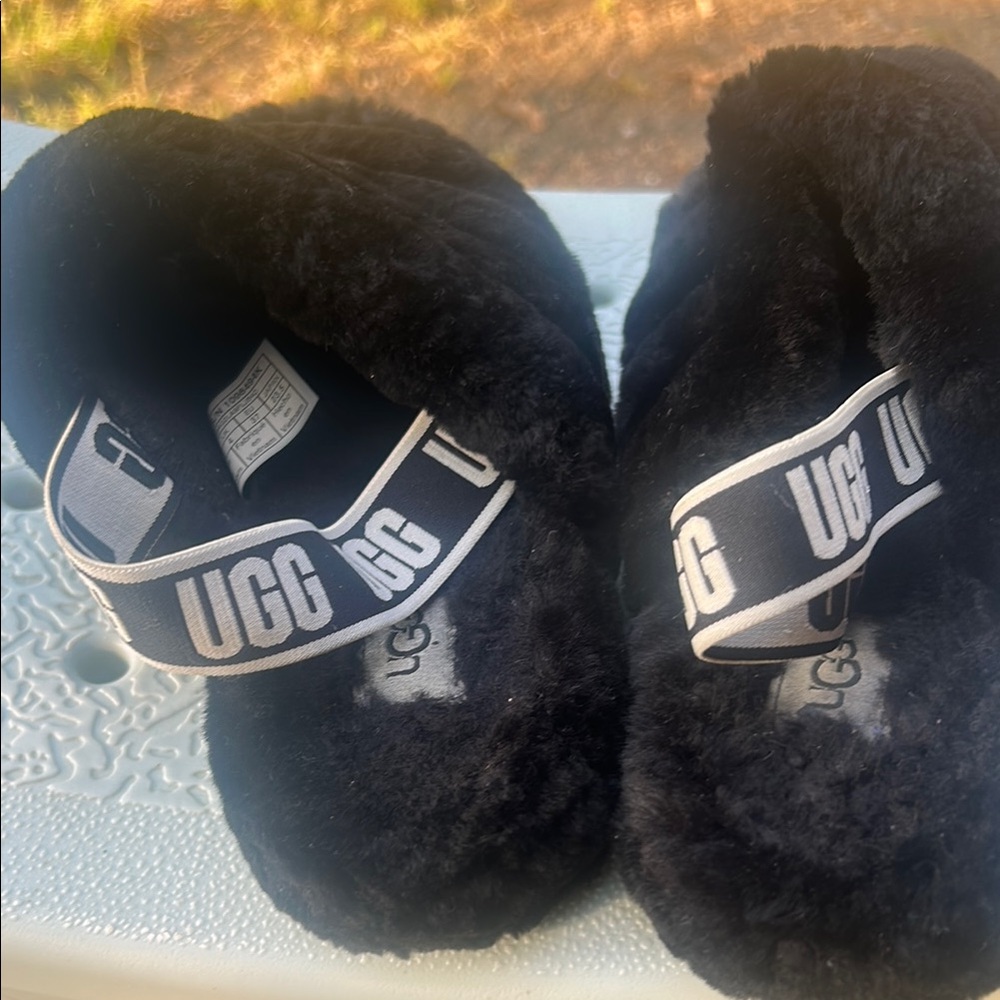 UGG Black Furry Slippers with Logo Strap